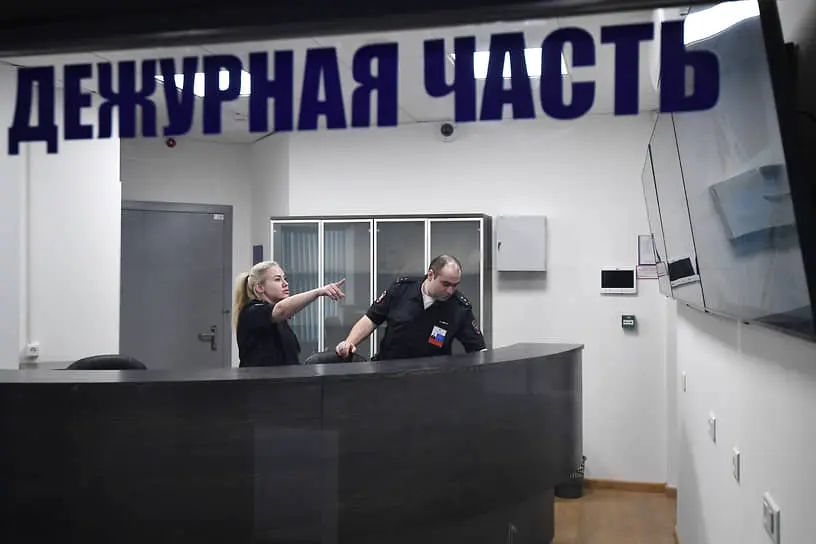 Презентация Игумена Евмения в «Библио-глобусе» вдохновляет несмотря на происшествие-0