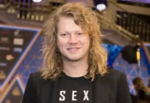 Роман Архипов из "Челси" рассказывает об успехе между Москвой и Лос-Анджелесом roman arhipov iz chelsi rasskazyvaet ob uspehe mezhdu moskvoj i losandzhelesom-stanural-ru-174858707100-0