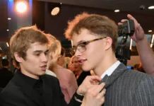 Рузиль Минекаев и Леон Кемстач сообщили о новом решении суда для ООО «ЭУ, Пацан» и «Альянс Логистик» ruzil minekaev i leon kemstach soobshhili o novom reshenii suda dlya ooo eu paczan i alyans logistik-stanural-ru-174791255600-0