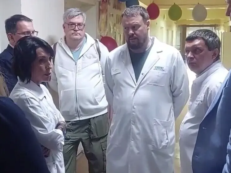 Глава свердловского Минздрава посетила Первоуральскую городскую больницу