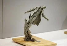 В Екатеринбурге появится памятник Борису Рыжему по эскизу Дубровина и Мосиелева v ekaterinburge poyavitsya pamyatnik borisu ryzhemu po eskizu dubrovina i mosieleva-stanural-ru-174767290800-0