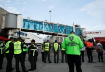 Верховный суд США одобрил инициативу Дональда Трампа об отмене программы Байдена для мигрантов verhovnyj sud ssha odobril inicziativu donalda trampa ob otmene programmy bajdena dlya migrantov-stanural-ru-174863207500-0