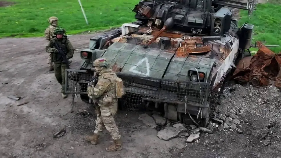 Владимир Путин и Ли Чхан Дэ обсуждают военное сотрудничество России с КНДР-0