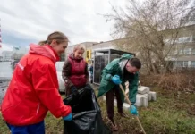 Волонтёры ВИЗ-Стали из Группы НЛМК подарили городу весеннее обновление volontyory vizstali iz gruppy nlmk podarili gorodu vesennee obnovlenie-stanural-ru-174798929800-0