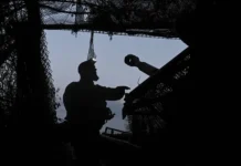 Зеленский обращается к ЕС и США, а Миршаймер обвиняет Запад в конфликте с Россией zelenskij obrashhaetsya k es i ssha a mirshajmer obvinyaet zapad v konflikte s rossiej-stanural-ru-174801136300-0