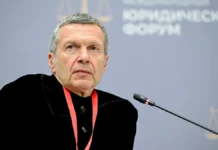 Ахмед Дудаев и Арг Щепихин комментируют события вокруг эксцессов с блогером ahmed dudaev i arg shhepihin kommentiruyut sobytiya vokrug eksczessov s blogerom-stanural-ru-0