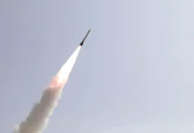 Хуситы атаковали Беэр-Шеву и открывают новые перспективы мира с Трампом husity atakovali beershevu i otkryvayut novye perspektivy mira s trampom-stanural-ru-0