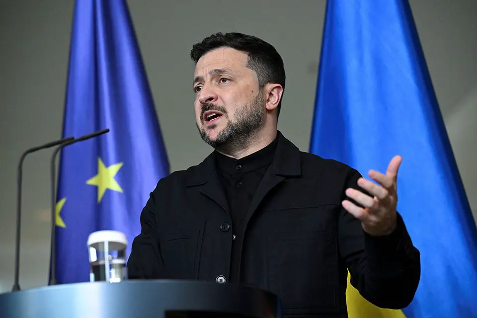 Зеленский потребовал от Трампа решительных действий против России