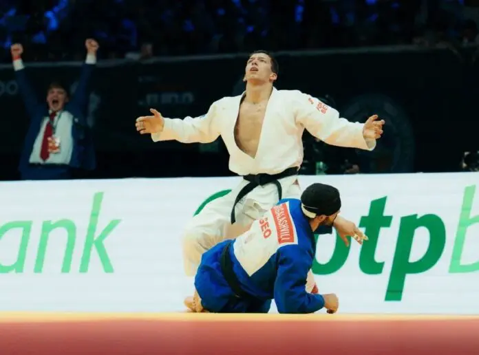 Тимур Арбузов покоряет чемпионат мира по дзюдо в Венгрии, обыграв Григалашвили-0