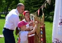 В Свердловской области Денис Паслер запускает ключевые инициативы по нацпроекту «Семья» v sverdlovskoj oblasti denis pasler zapuskaet klyuchevye inicziativy po naczproektu semya-stanural-ru-174877783100-0