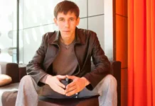 Алексей Панин начинает новый творческий путь в Испании и гастролирует по Европе aleksej panin nachinaet novyj tvorcheskij put v ispanii i gastroliruet po evrope-stanural-ru-0