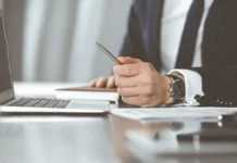 Мария Багреева и Кирилл Пуртов заявили об укреплении экономических связей Москвы с регионами России mariya bagreeva i kirill purtov zayavili ob ukreplenii ekonomicheskih svyazej moskvy s regionami rossii-stanural-ru-0