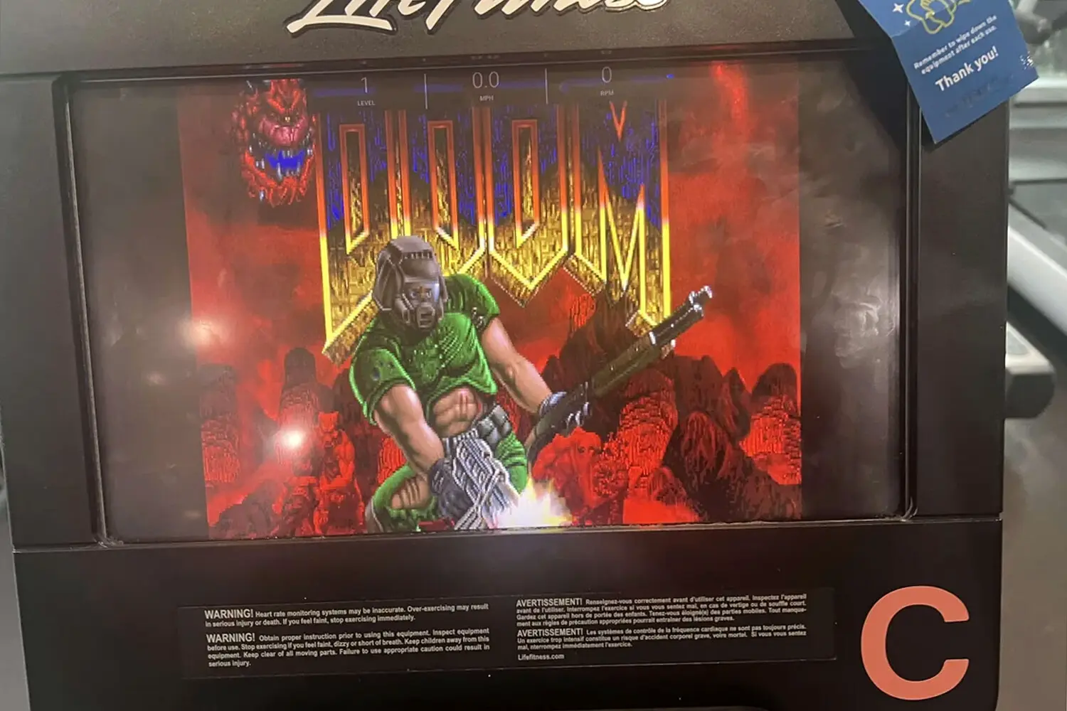 Doom на тренажерах Life Fitness и новая видеокарта GeForce RTX 5080-0