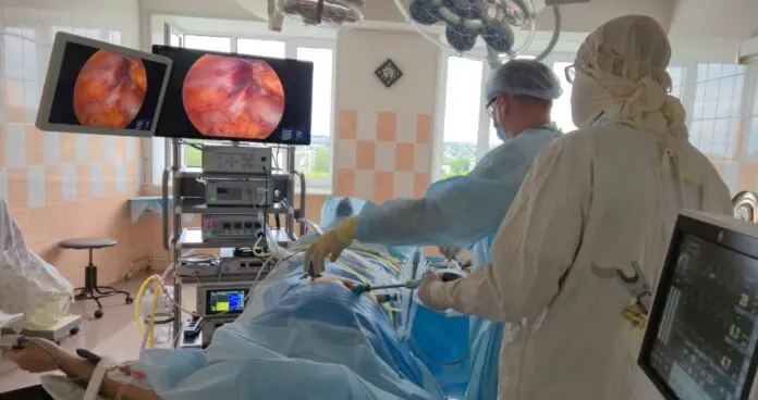 Режевская ЦРБ внедряет революционное оборудование для операций-0