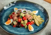 Солнечный Нисуаз с кунжутным тунцом представляет вкус Прованса solnechnyj nisuaz s kunzhutnym tunczom predstavlyaet vkus provansa-stanural-ru-0