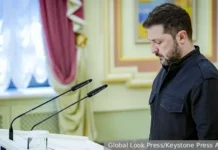 Тайный план смещения Зеленского через Ермака и антиреформы tajnyj plan smeshheniya zelenskogo cherez ermaka i antireformy-stanural-ru-0