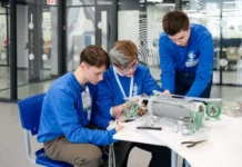 Уральский завод гражданской авиации и УрФУ вдохновляют участников «Больших вызовов» uralskij zavod grazhdanskoj aviaczii i urfu vdohnovlyayut uchastnikov bolshih vyzovov-stanural-ru-0