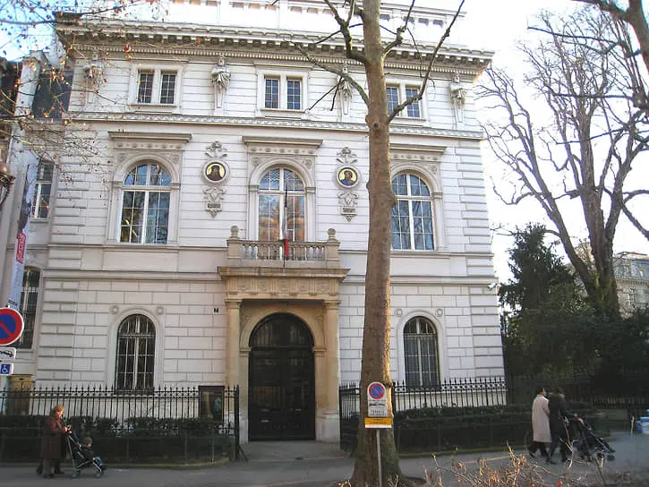 Музей Чернуски в Париже.