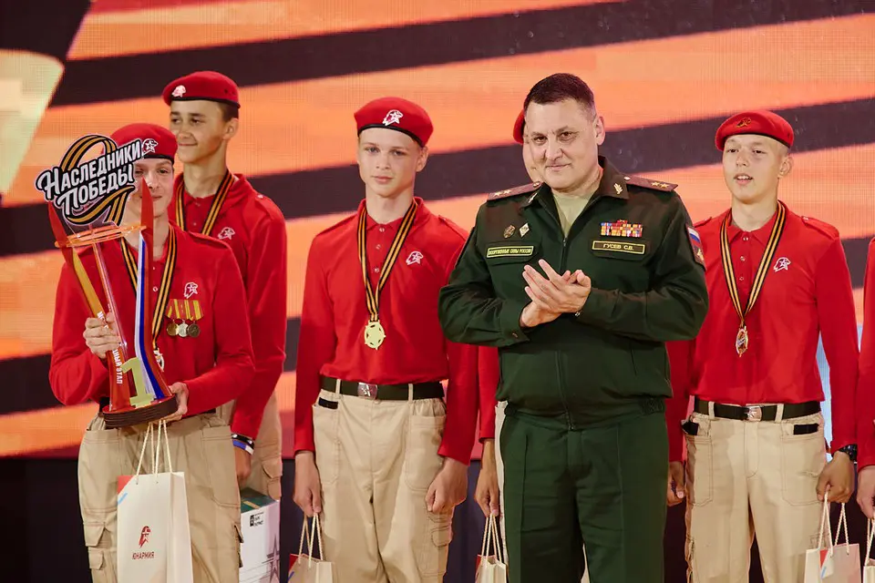 Жалиль Зайнутдинов и Иван Хукаленко сорвали планы противника во время спецоперации-0