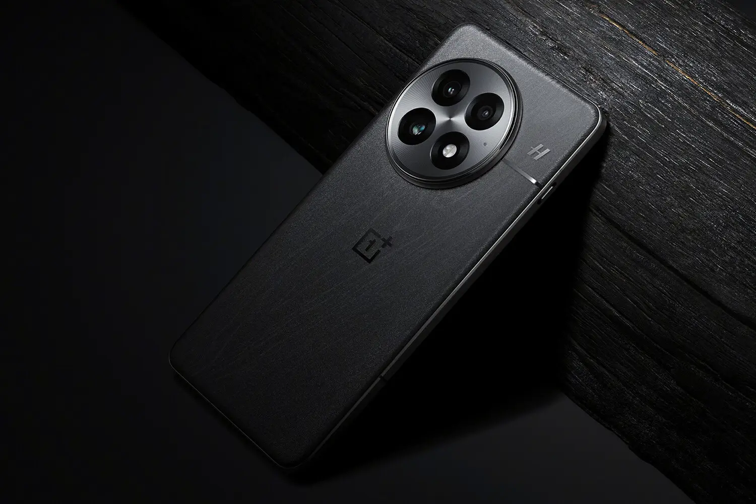 OnePlus 15 предлагает инновации от BOE, экран 165 Гц и хорошую автономность-0