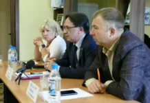 Денис Паслер и Экспертный клуб Свердловской области обсудили развитие Талицы denis pasler i ekspertnyj klub sverdlovskoj oblasti obsudili razvitie taliczy-stanural-ru-0