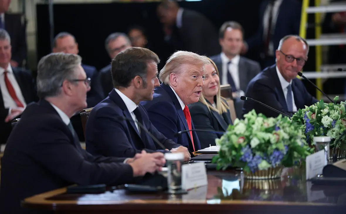 Дональд Трамп встретился с европейскими лидерами на фоне переговоров в Белом доме в Вашингтоне, 18 августа 2025 года<br /><br /> (Win McNamee / Getty Images)