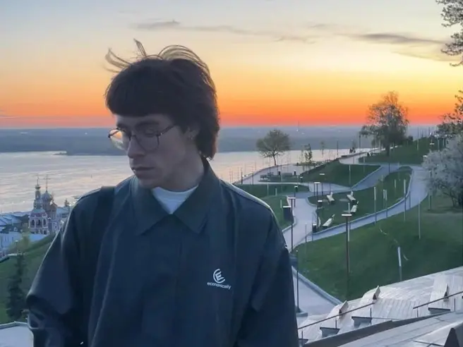 Тиктокера будут судить за шутку про бабл-ти и жителей блокадного Ленинграда | Источник: knohenlos / Instagram (деятельность запрещена в РФ)