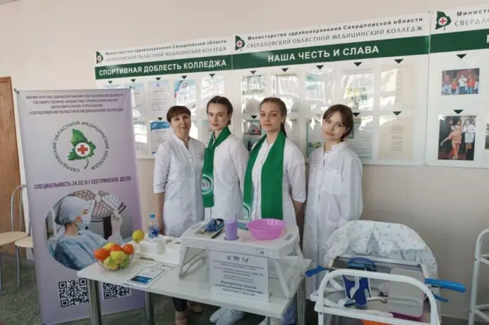 Итоги приемной кампании 2024 в Свердловском областном медицинском колледже-0