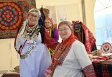 Олег Чемезов отметил вклад культур Екатеринбурга в День народов Среднего Урала oleg chemezov otmetil vklad kultur ekaterinburga v den narodov srednego urala-stanural-ru-0