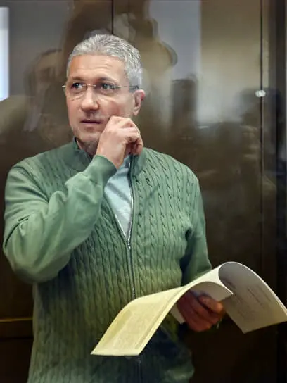 Тимур Иванов