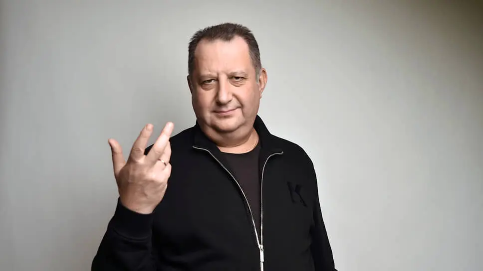 Владимир Зеленский, Дональд Трамп и Скотт Бессент обсуждают гарантию мира-0