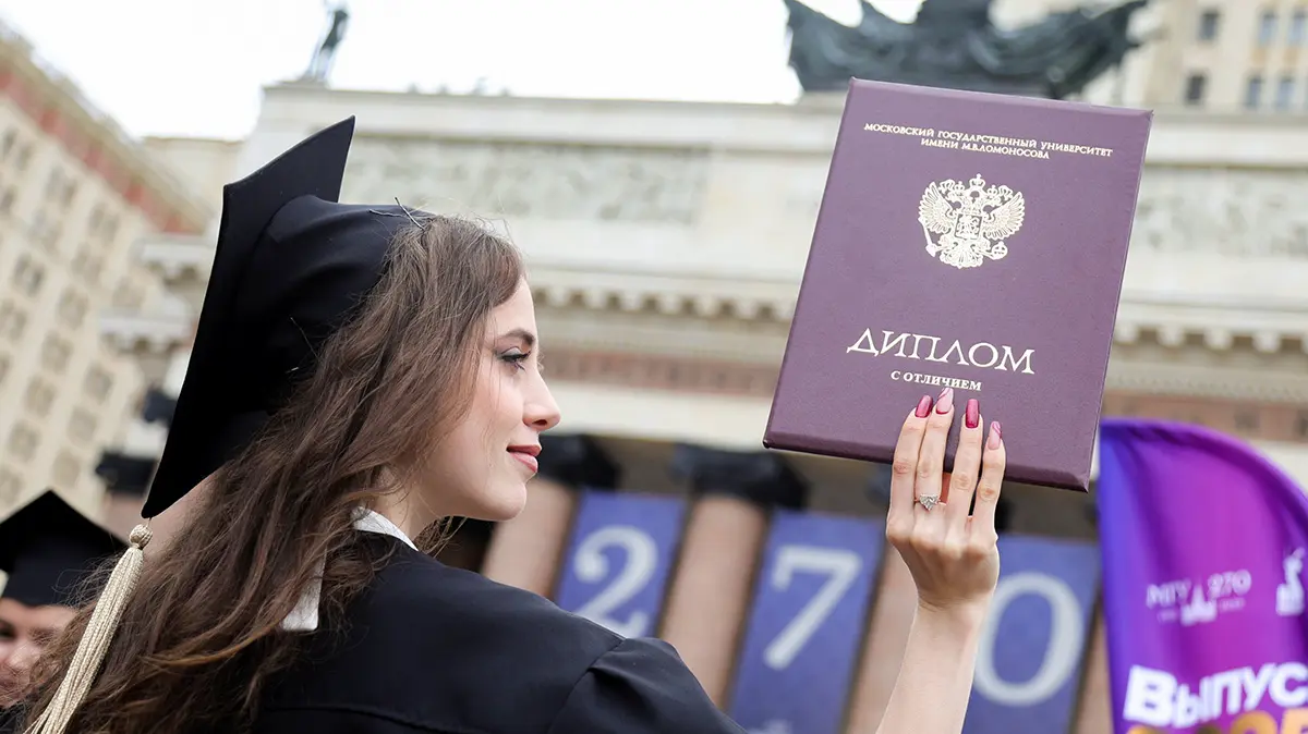 В Госдуме предложили не отдавать дипломы студентам-целевикам до конца отработки