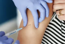 Елена Васильева из СберЗдоровья объясняет необходимость прививки от коклюша для взрослых elena vasileva iz sberzdorovya obyasnyaet neobhodimost privivki ot koklyusha dlya vzroslyh-stanural-ru-0