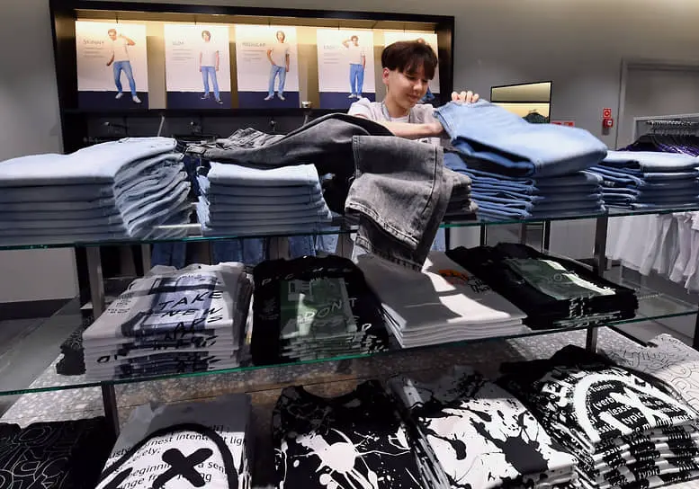 Флагманский магазин Gloria Jeans на Тверской под угрозой закрытия-0