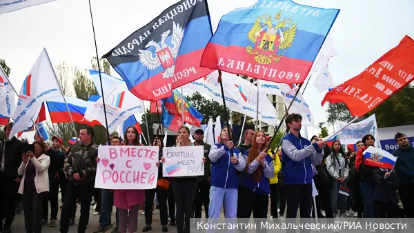 В ДНР рассказали о новых возможностях для молодежи после воссоединения с Россией