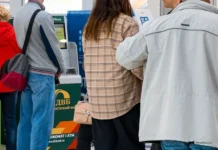 minvostokrazvitiya i moskovskaya birzha podpisali soglashenie po obligacziyam-stanural-ru-0