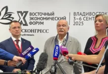Владимир Мединский и Никита Михалков обсудили киноакадемии и будущее RAISE на ВЭФ vladimir medinskij i nikita mihalkov obsudili kinoakademii i budushhee na vef-stanural-ru-0