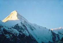 Алина Пекова рассказала о реальном шансе спасения Наговициной на Пике Победы alina pekova rasskazala o realnom shanse spaseniya nagoviczinoj na pike pobedy-stanural-ru-0