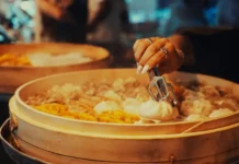 Кухня Синьцзян-Уйгурского автономного района включает шашлык и лагман kuhnya sinczzyanujgurskogo avtonomnogo rajona vklyuchaet shashlyk i lagman-stanural-ru-0