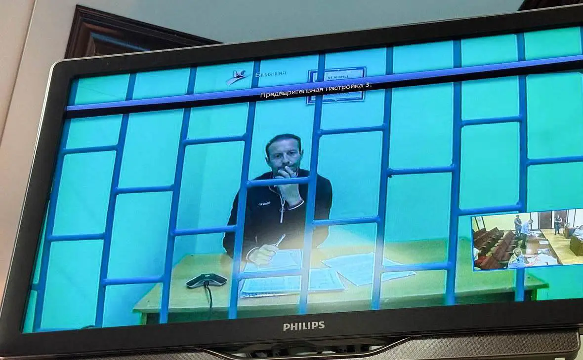 Рустэм Зайнуллин во время избрания меры пресечения в Белгородском областном суде (Евгений Мартынов / ТАСС)