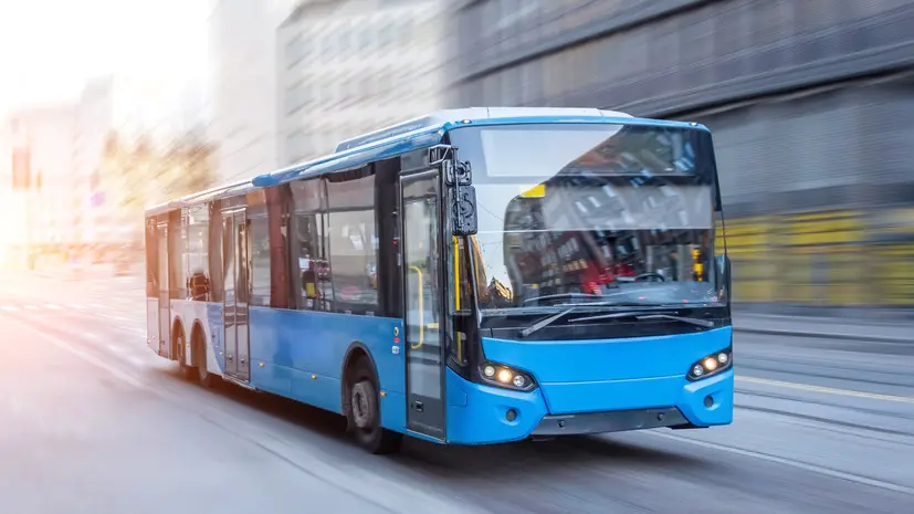 Автоюрист Воропаев: не уступившего дорогу автобусу водителя могут оштрафовать