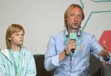 Триумф Александра Плющенко на турнире Федерации фигурного катания Подмосковья triumf aleksandra plyushhenko na turnire federaczii figurnogo kataniya podmoskovya-stanural-ru-0