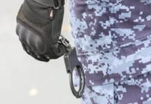 В Пермском крае задержали экс-депутата Константина Окунева, адвокат Иван Хозяйкин v permskom krae zaderzhali eksdeputata konstantina okuneva advokat ivan hozyajkin-stanural-ru-0