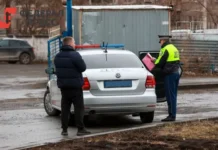 В Рязани активизировали скрытые патрули ГИБДД для безопасности дорог v ryazani aktivizirovali skrytye patruli gibdd dlya bezopasnosti dorog-stanural-ru-0