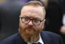 Виталий Милонов восхищен работой полиции СПб в деле Андрея Мостового из Зенита vitalij milonov voshishhen rabotoj policzii spb v dele andreya mostovogo iz zenita-stanural-ru-0