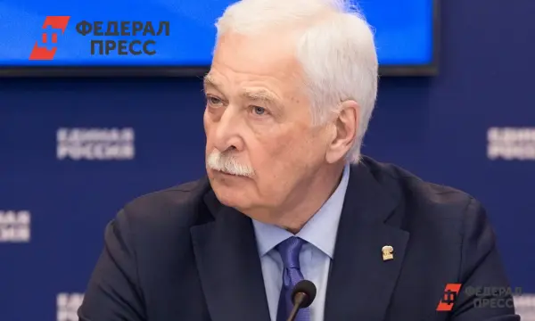 Единая Россия и Коммунистическая партия Китая укрепляют роль БРИКС и ШОС-0