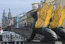 Евгений Разумишкин и жители Петербурга успешно провели осенний месячник благоустройства evgenij razumishkin i zhiteli peterburga uspeshno proveli osennij mesyachnik blagoustrojstva-stanural-ru-0