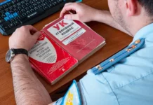 inczident na kladbishhe shkolnikov obsuzhdayut policziya i komissiya po delam detej-stanural-ru-0