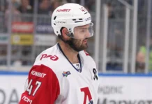 Локомотив одержал волевую победу над Салаватом Юлаевым в ярком матче КХЛ lokomotiv oderzhal volevuyu pobedu nad salavatom yulaevym v yarkom matche khl-stanural-ru-0