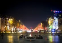 Мигрант из Судана в Париже и ситуация у Могилы Неизвестного солдата под Триумфальной аркой migrant iz sudana v parizhe i situacziya u mogily neizvestnogo soldata pod triumfalnoj arkoj-stanural-ru-0